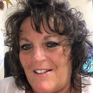 Meet your Posher, Brenda